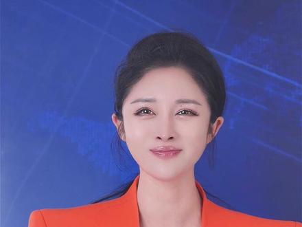 人民大会堂“过时”的老式热水瓶火了 #人民大会堂的热水瓶 #勤俭节约的本色 #小月说 #抖音热评