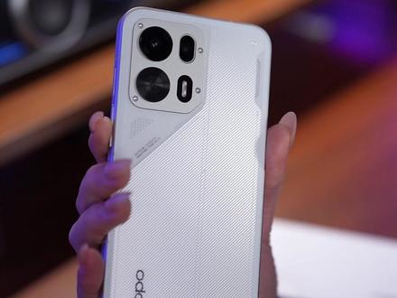 3颗氛围灯+散热风扇!OPPO K15 Pro真猛#oppok15pro#oppok15pro系列