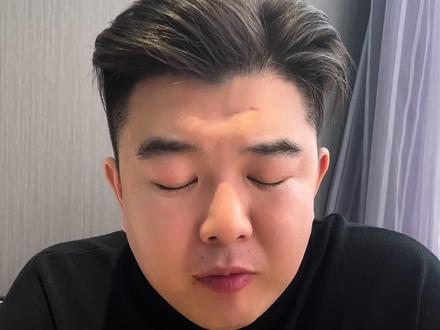 这俩人回来就盒饭?另问为啥都说给摄影师加鸡腿?全网求解!#给摄影师加鸡腿 #梁会计vlog #记录真实生活