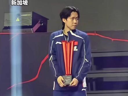 谁懂这顶峰拌嘴啊,笑鼠我了😂#王楚钦 #孙颖莎 #顶峰相见 #吵了一架 #神级现场