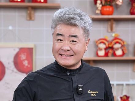 冬天对身体好的海参小米粥!按照我这个方法,做出来鲜香软糯!全家人都爱喝#小米粥 #海参小米粥 #官栈鲜炖海参