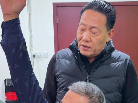 肩膀不能上举?锤法教学 #锤疗#中医#非遗#推拿正骨理筋#王世峰