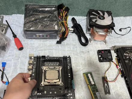 E52696V3多开神机同时运行5个游戏还不是极限看测试 #装机 #电脑装机 #diy电脑 #组装电脑