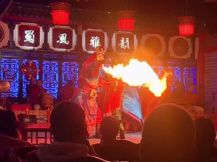看场戏,感受下传统戏曲的魅力#地方戏曲文化 #川剧变脸 #成都吃喝玩乐 #川剧 #成都