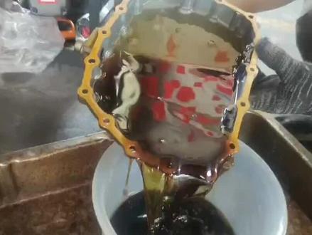 本田飞度多久换一次变速箱油?#变速箱保养 #汽车保养与维修 #变速箱 #本田