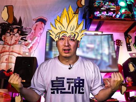 挂在头顶上的电脑主机你见过吗? #电脑 #显卡 #游戏 #桌面搭配 #房间改造