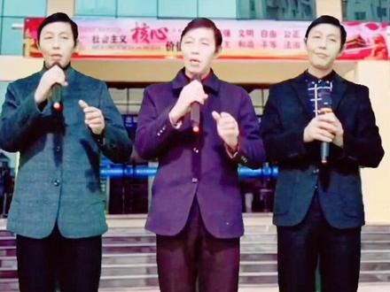 很多人都说最爱的数字是(520)(1314)。但我不一样,我的最爱是(0701)(335201)这两个数是咱们老家余江的区号和邮政编码。认同的请点个赞,不认同的请划过。。。#支持抖音传播正能量 #dou +#抖音小助手