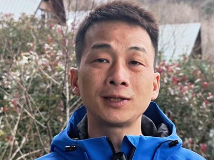 荒野求生的靖州伢子杨亦宸,希望家乡可以“人山人海”! @靖州文旅 @靖州网 @荒野天南星(扛海碗)