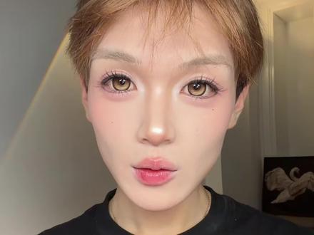 啊啊啊好激动,欧巴兰终于做这种满着色定轴高光了,就是我眼上这个【超大露丝少女】