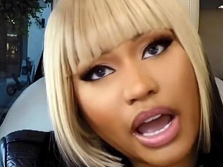 来啦来啦!美娜子和阿黛尔“合唱版”《Monster》😂😂😂😂#nickiminaj #麻辣鸡 #Adele #说唱歌手 #monster