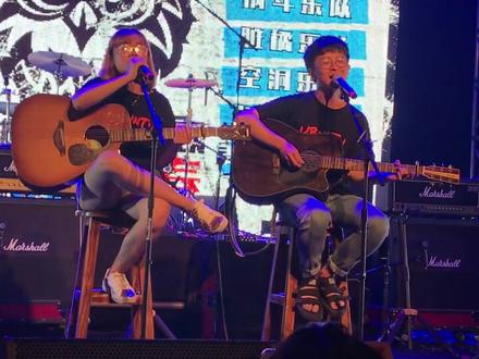 和闷猪甜到齁的演出圆满成功然后……22号我要过生日啦🙄@闷猪