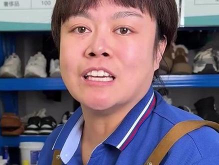 洗衣服加上胖姐说的这几样东西,白衣去黄又去污!干净还柔软!#污渍轻松除 #清洗妙招 #白衣清洗 #好物分享 #好物推荐