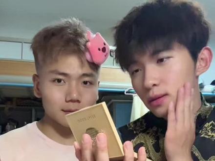 姐姐平时都化这么浓的妆吗 @老王. #姐姐平时都化这么浓的妆吗