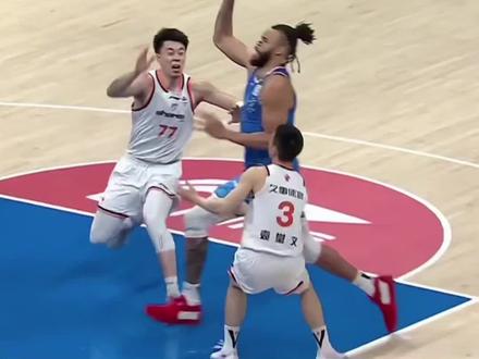 京沪大战G3 麦基被点名做背景,上海赢得赛点…#CBA #北京北汽男篮 #真实生活分享计划 #抖音篮球 #篮球🏀