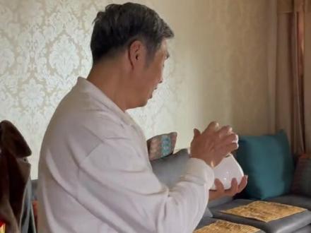 几年前买的智能学习机器人最终沦为……