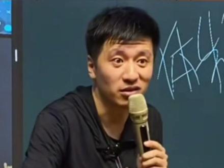 身家几十亿顿顿外卖 张雪峰不是节俭,是童年太苦留下的病根#张雪峰 #商业思维 #小者本者