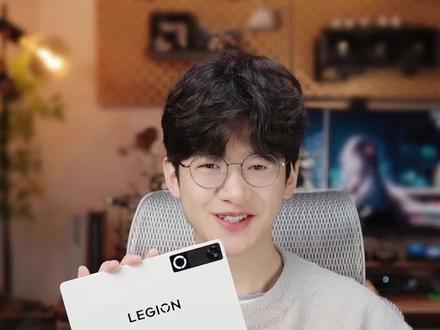 能装进口袋的高性能平板,还是LCD屏!拯救者新一代Y700来了!#拯救者Y700 #y700游戏平板