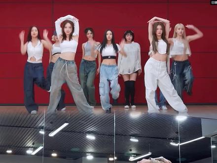 越跳越喜欢~ #Strategy #TWICE #抖音潮流舞蹈地图 #翻跳