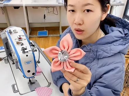 窗帘平幔布艺装饰花的制作!#手工制作 #平幔装饰 #窗帘搭配 @抖音小助手