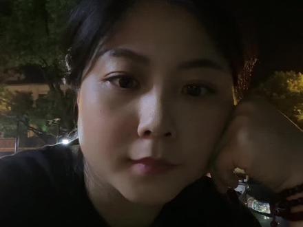 #美团外卖
真的搞不懂,这个外卖点位也高,配送费也有,50元的外卖,还得偷偷给我上活动,除了点位,还让我活动抽10元,真的吐血