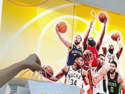 预算1000能在澳门卡游店买多少小马
#小马宝莉 #碧琪 #柔柔