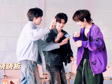 这个物料我要笑死了#族综#时代峰峻#三四代