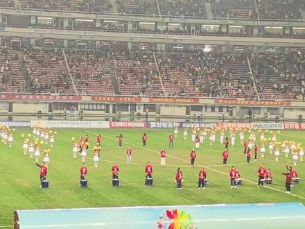 长沙队以最隆重仪式感谢湘A军团,向所有热爱长沙队的球迷赠送12号球衣!
#湘超 #长沙队 #球迷答谢季