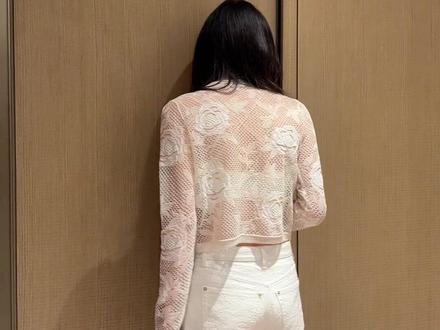 薇姐提了离职,虽然让她好好想一想,但她一直没来找我,面试新保姆的速度还是要加快一点,毕竟好保姆不好找。感觉今天来面试的阿姨太紧张了,可能不太适应,姐妹们觉得这个阿姨怎么样?#记录真实生活 #我的生活日记 #日常vlog