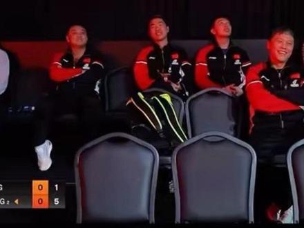 时隔一年多,又是一个让观众席的教练露出笑容的好球#林诗栋#向鹏#香港总决赛