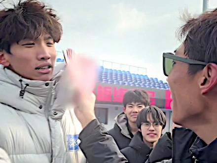 风中迷雾雨中迷路,原谅我这一生骄傲自负#中长跑#王泽#赏金