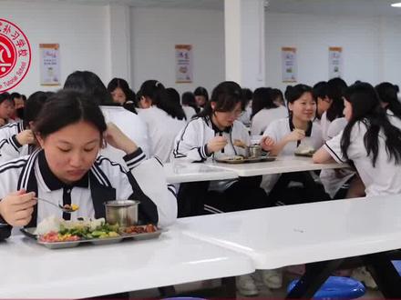漳州这所高考复读学校让学生人均胖3斤?这所学校究竟有什么魔法?!!