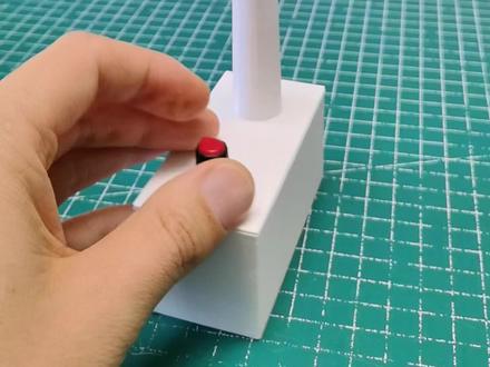 #3d打印 用9块2毛钱成本自制一个桌面风车,还能随意调节转速,来一分钟时间手把手教会你如何制作。
首先需要一个电机调速器,N20减速电机,电池盒一个,打印我设计好的风车模型组装即可。#Diy
用一个个几块钱的小零件焊接、组装注入生命,总感觉比花几十块买的成品更有意义。#手工