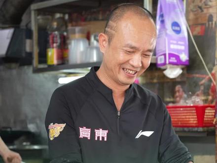 时隔一周我们再去看看罗叔近况#用抖音记录人生 #棠主换万物 #街头小吃 #普宁罗叔海鲜汤粉面 @普宁马栅捞面夏湾友联