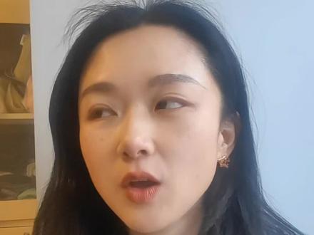 我相当淡定!不就是双人直播嘛!看了那么多场,有什么好激动的!今晚八点抖音卡姿兰官方旗舰店见!#云旗 #郝熠然 #卡姿兰 #中年少女的快乐