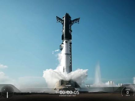 北京时间2026年5月23日6:30,星舰的第12次试飞成功发射,同时搭载了全新的猛禽V3发动机,单台海平面推力达到恐怖的280吨,也是猛禽V3发动机的首次实战飞行,超重型助推器和星舰飞船本次将不进行回收,而是执行受控溅落。
#SpaceX #星舰 #马斯克 #火箭 #星链