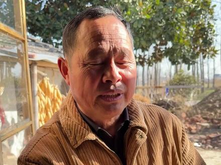 俺妈要给俺小妹炸油疙瘩,蒙娜心疼俺妈腰疼,变着法哄俺爸炸 #津贴 #农村美食 #农村生活 #新农人计划2024