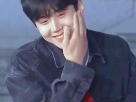 金宣虎这是什么倒霉蛋体质啊 #金宣虎 #爱情怎么翻译 #韩娱 #逃税