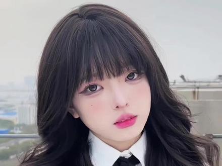 天天说我画的妆像精神小妹!今天成全你们 画一个精神小妹妆 宁还别说!有点东西!#普通人化妆 #美妆 #化妆过程分享 #韩国精神小妹妆 #妆教