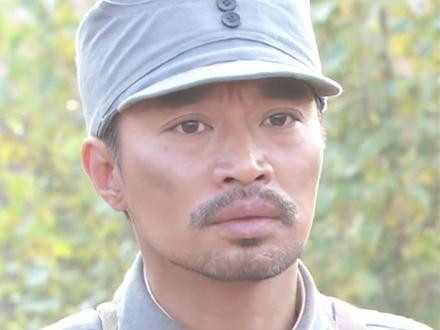 队长用美食成功瓦解了 国军的心理防线