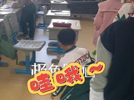 小朋友为什么这么兴奋?
#儿童舞台妆 #舞蹈妆 #唐印 #独舞 #舞台妆彩绘 #小朋友化妆 #可爱的学生 #舞台妆进修 #化妆师日常 #彩妆师 #极色妝婳