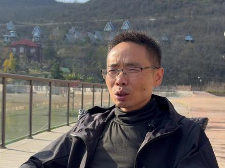 张家界七星山荒野求生赛第38天
赛事总策划龙武:我很佩服他
“林北”现在的状态 勾起了大家对自然的向往#林北 #张家界七星山 #荒野求生