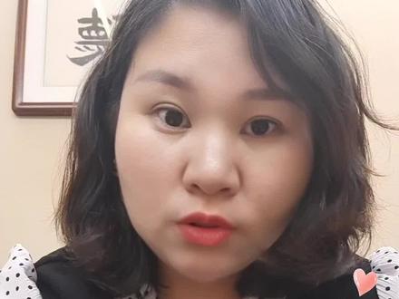 伊朗🇮🇷战争开打,资金逻辑只有一条——避险、抗通胀、抓能源红利。
黄金、美元、美债、石油、军工是资金扎堆的地方;高风险、高波动、靠经济景气的资产,都会被抛售。
对普通人来说,别乱追高,也别满仓扛着,手里留点现金,配点黄金这种稳的,少碰波动大的,等局势明朗再动,比什么都强。#冲突 #地缘政治 #战争 #伊朗 #黄金