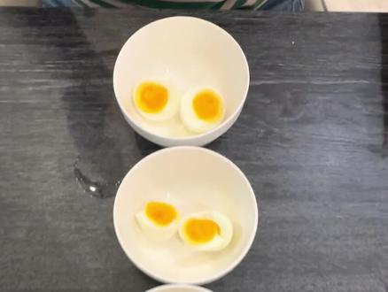 跟着蛋神学煮蛋,封神了!#跟着蛋神煮鸡蛋 #当季新菜单挑战赛 #跟我追热点 #煮鸡蛋