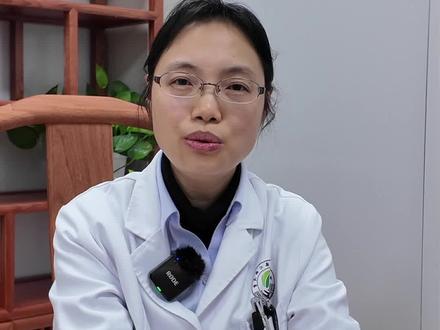 秋冬季节流感有哪些症状?如何防治?来听医生怎么说#流感 #秋冬