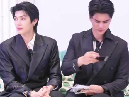 给福福谋福利了 #福桃 #fortpeat #babyfeat