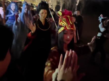 一亿人在濮阳“万岁山”#旅游#假期#春节#新年快乐#人山人海太热闹了