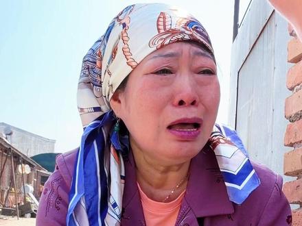 百善孝为先,做人不忘本珍惜与父母相伴时光用心守护这份温暖亲情 #孝顺父母 #父母恩情大于天 #尽孝趁早 #家有二老 #感恩父母