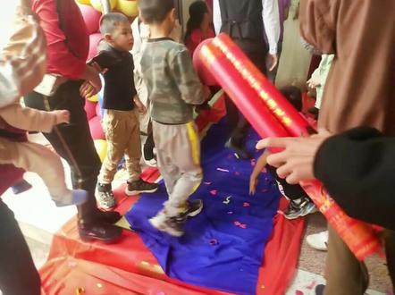 地方风俗……#横州市 #热门 #新娘进门