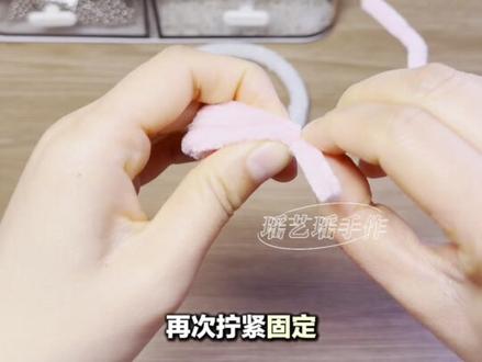 好看又简单的!扭扭棒铃兰花挂件教程来啦~有手就能做的春日小手工!#扭扭棒#铃兰花挂件 #教程#车载挂件 #手工diy