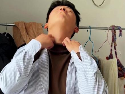 问豆包走错厕所怎么办,没想到豆包如此双标#逻辑鬼才 #我对豆包的依赖程度 #豆包